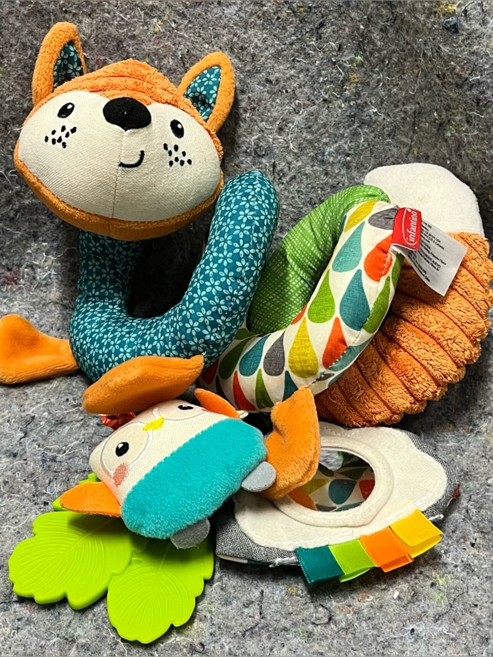 Infantino Spiral Activity Toy Fox Car Seat Stroller Rattle Owl Plus Teether 11"